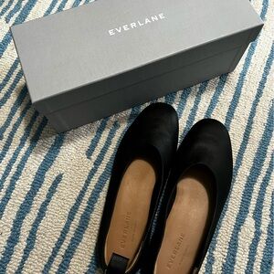 Everlane The Day Glove Flats in Narrow Fit